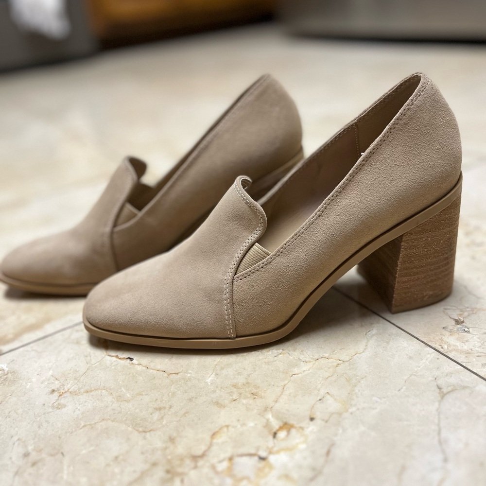 JOIE Wevenly Suede Slip On Loafer Style Shoe Pump Heel 8